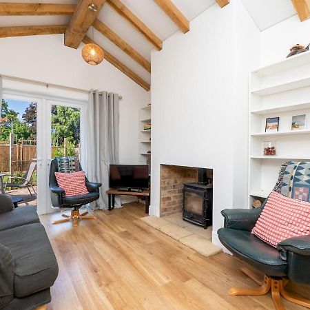Pass The Keys Spacious Family Home With Parking Bath Extérieur photo