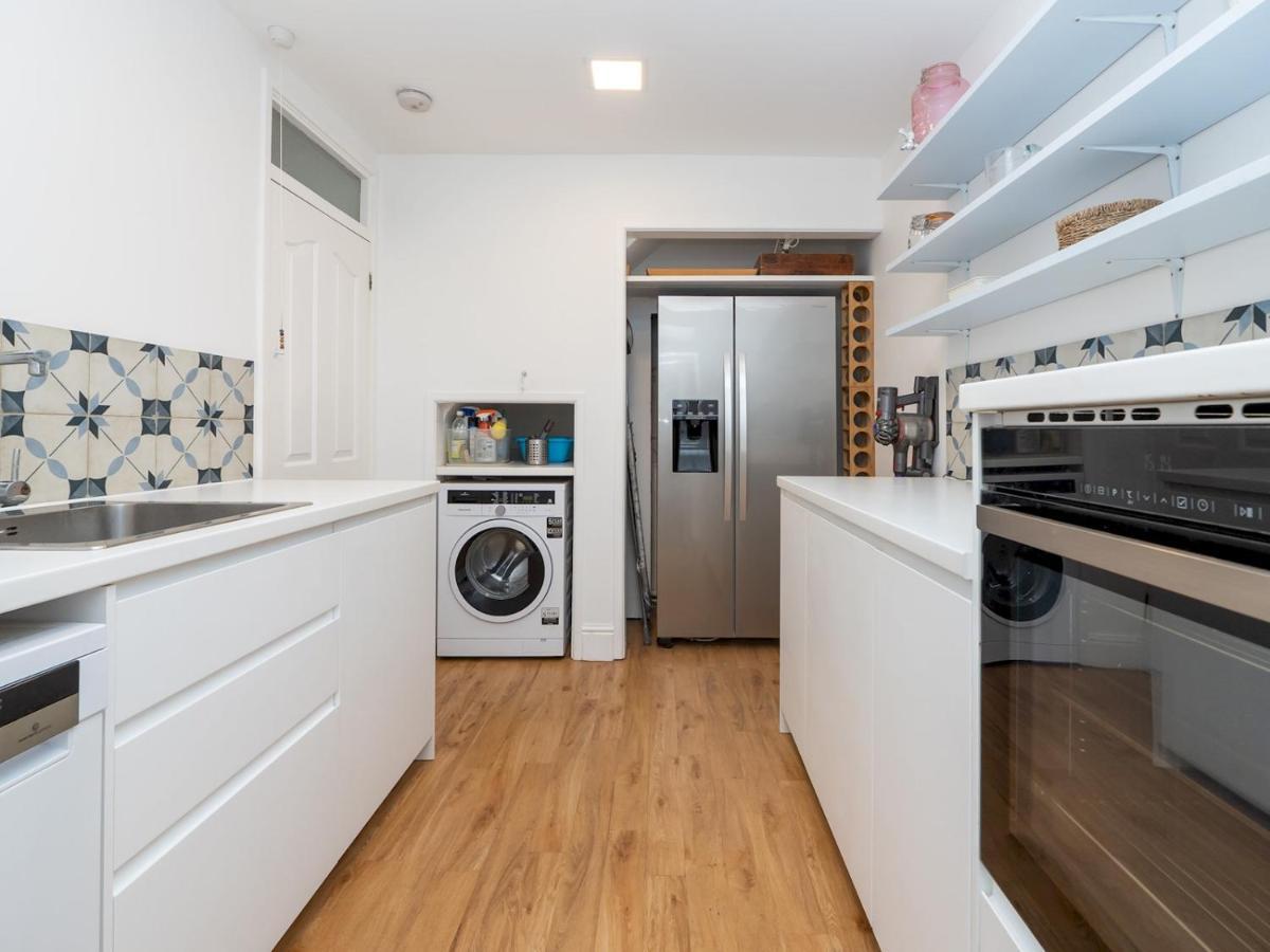Pass The Keys Spacious Family Home With Parking Bath Extérieur photo