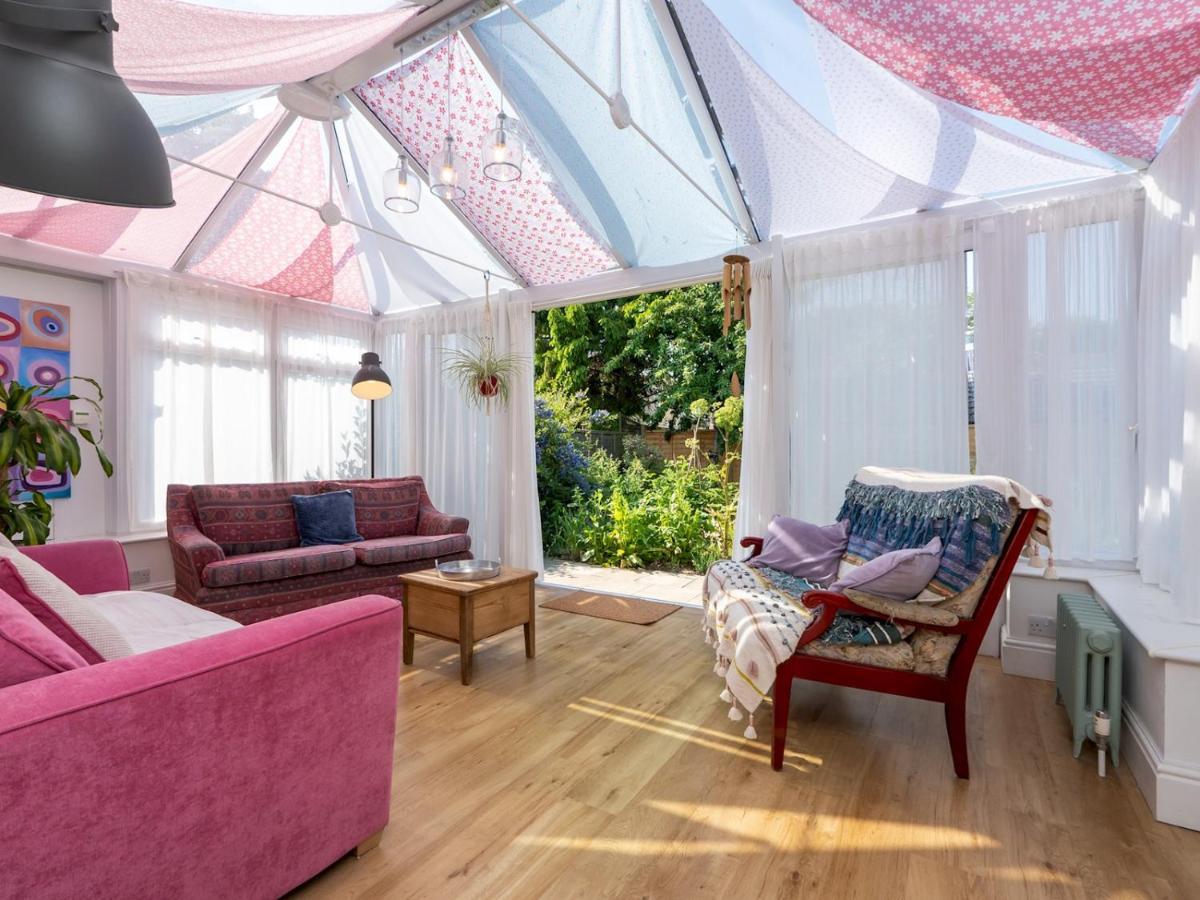 Pass The Keys Spacious Family Home With Parking Bath Extérieur photo