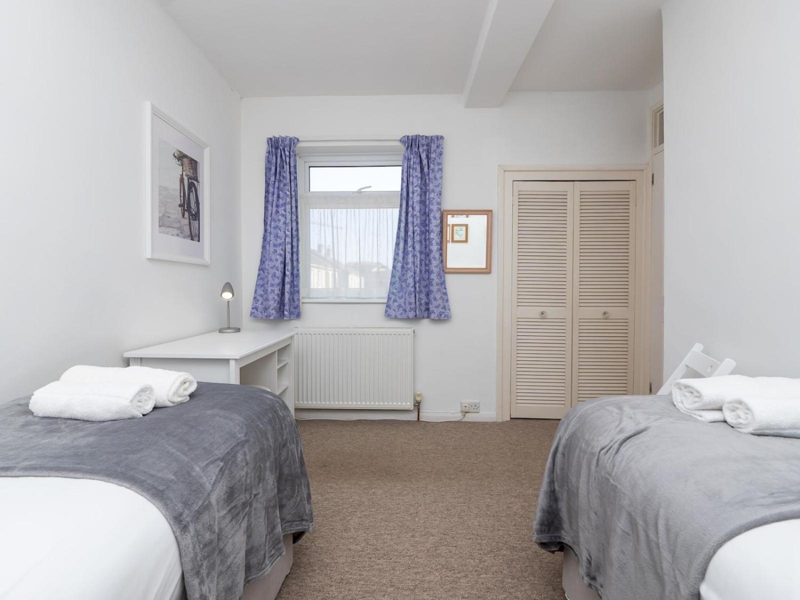 Pass The Keys Spacious Family Home With Parking Bath Extérieur photo